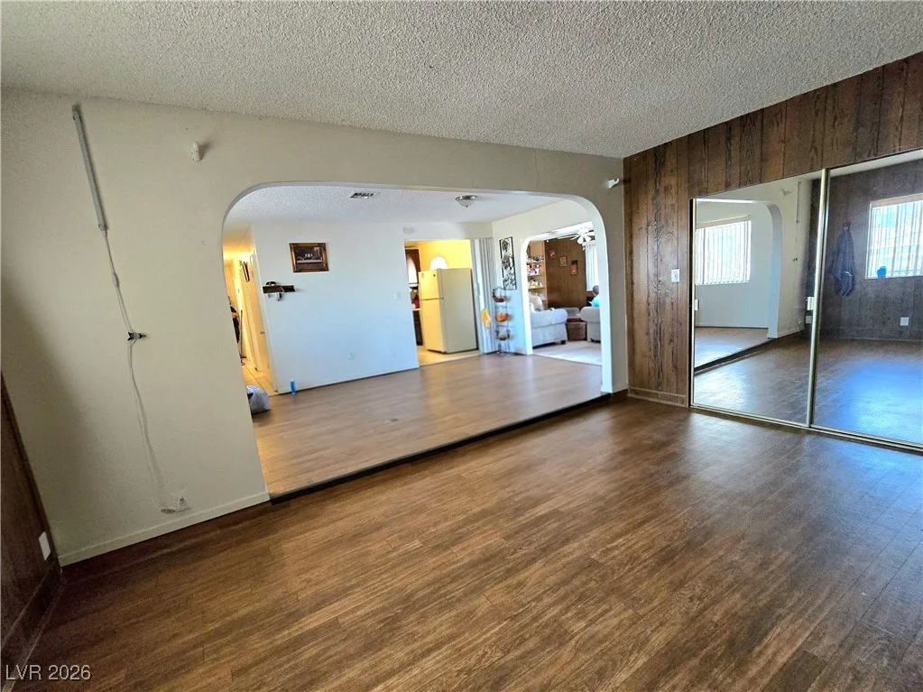 1909 Leona, Las Vegas, NV 89106