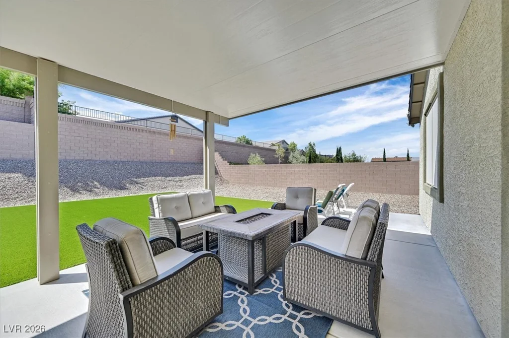 10470 Irish Cliffs, Las Vegas, NV 89149