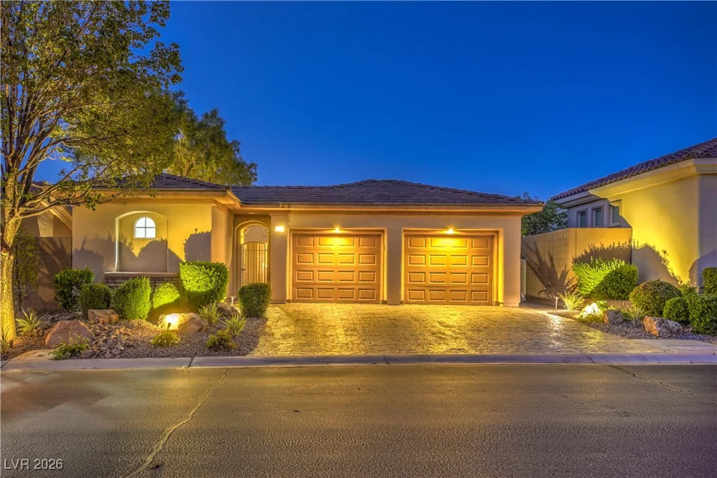 4 Emerald Dunes, Henderson, NV 89052