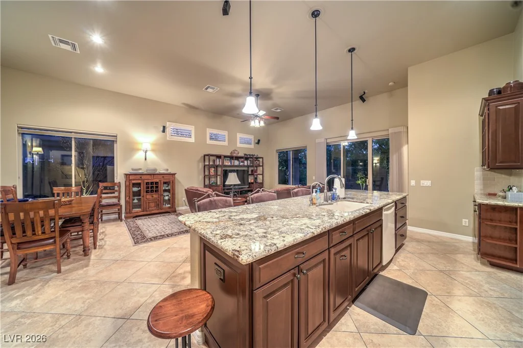 4 Emerald Dunes, Henderson, NV 89052