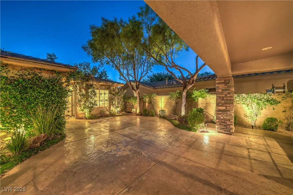 4 Emerald Dunes, Henderson, NV 89052