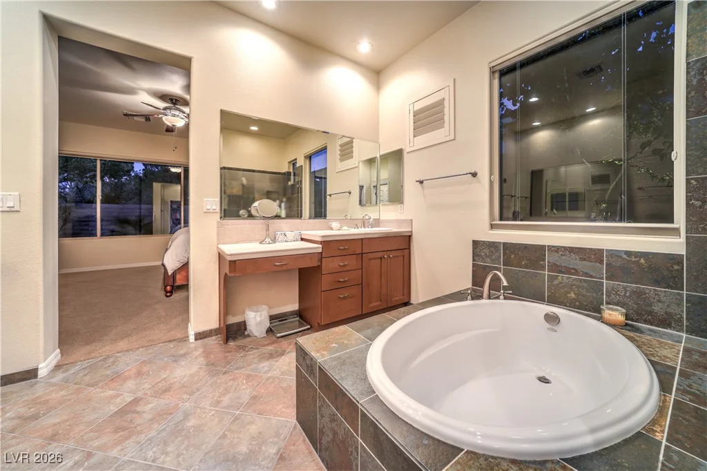 4 Emerald Dunes, Henderson, NV 89052