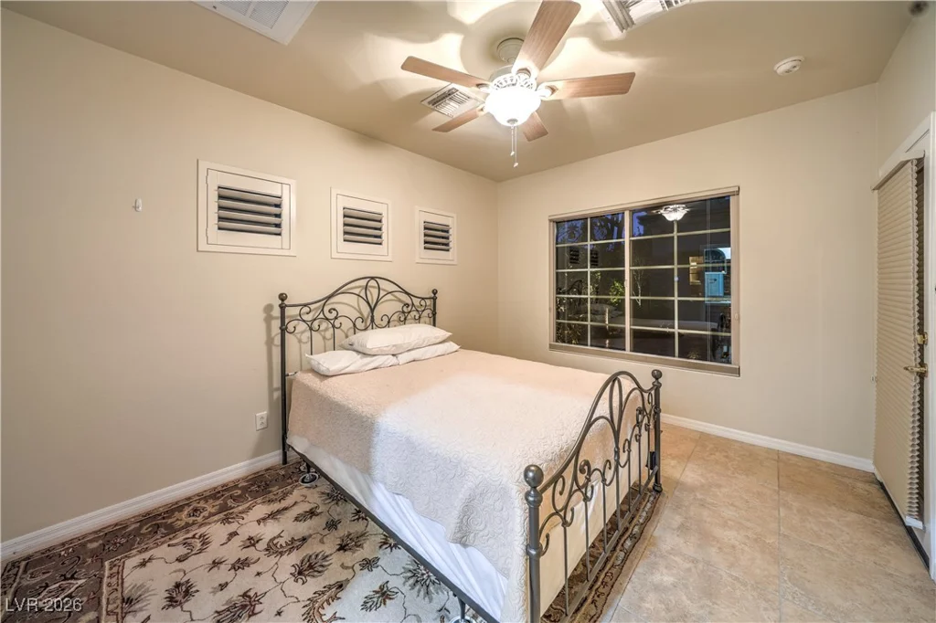 4 Emerald Dunes, Henderson, NV 89052