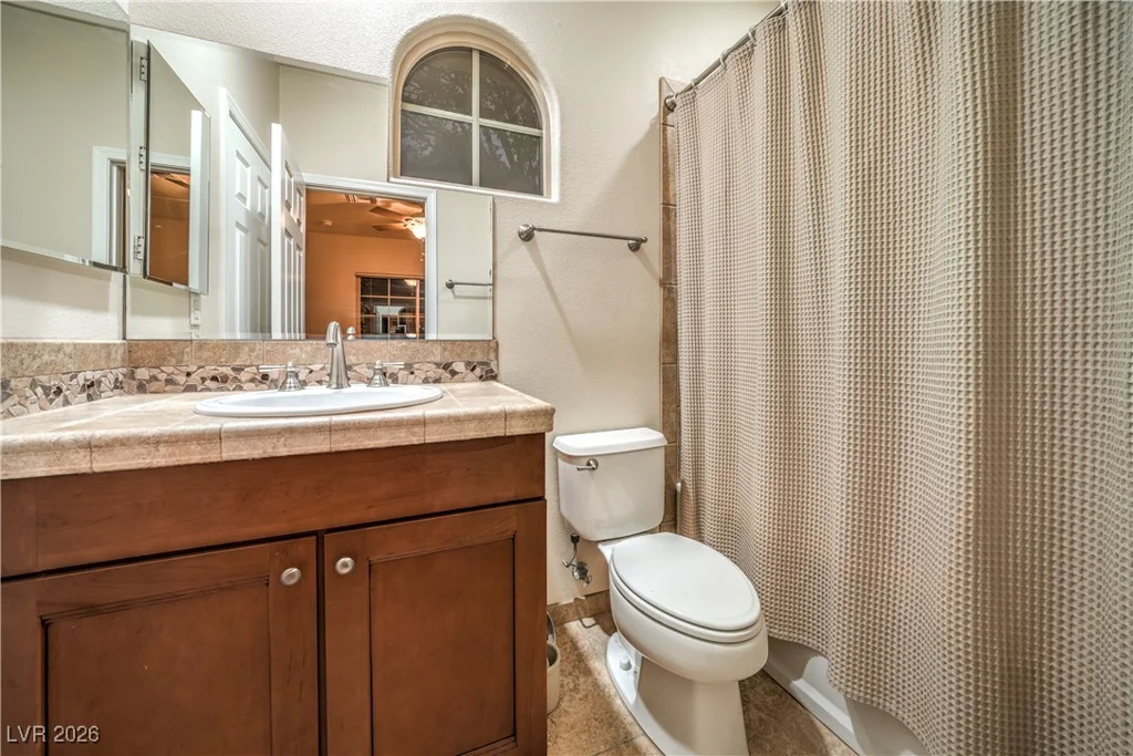 4 Emerald Dunes, Henderson, NV 89052