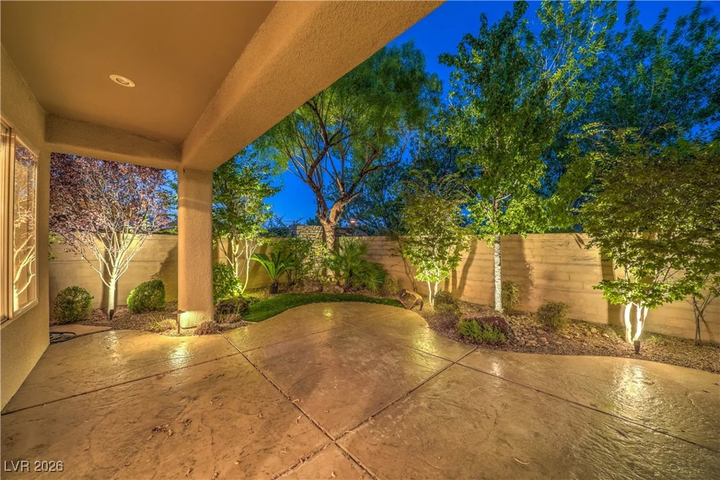 4 Emerald Dunes, Henderson, NV 89052
