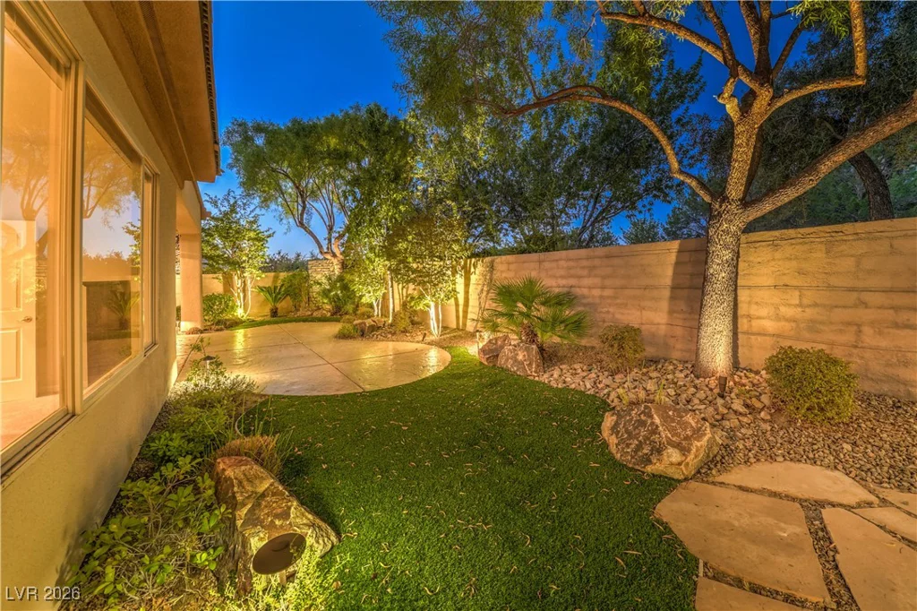 4 Emerald Dunes, Henderson, NV 89052