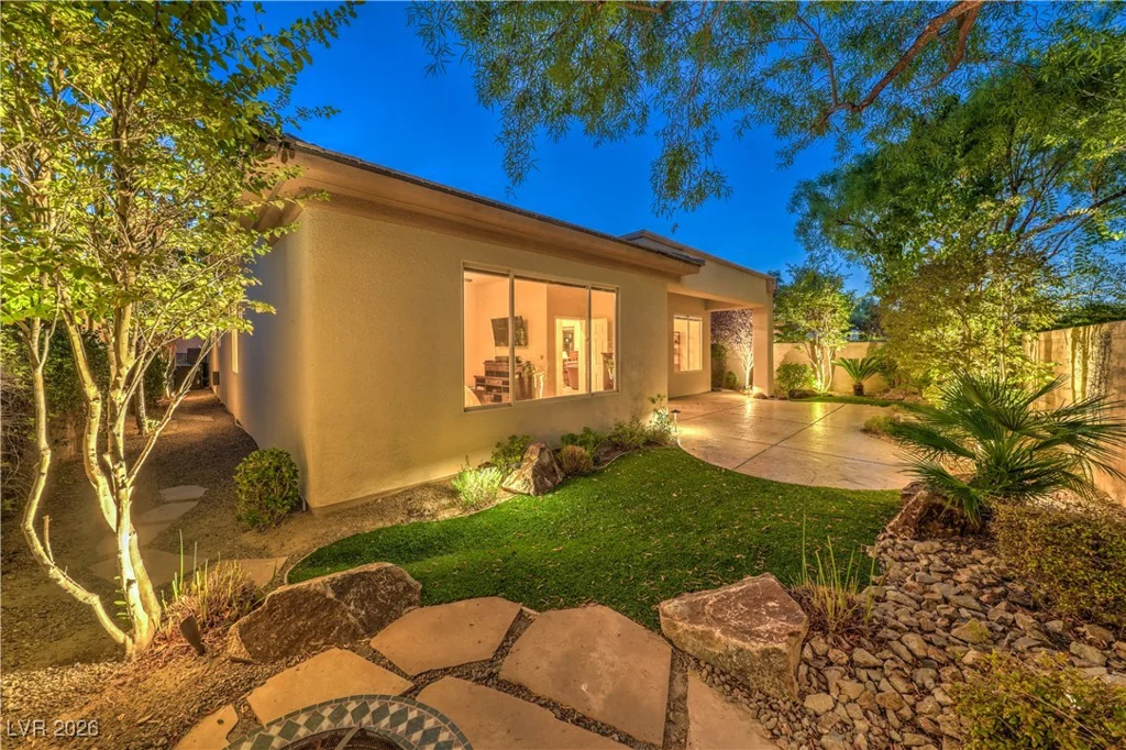 4 Emerald Dunes, Henderson, NV 89052