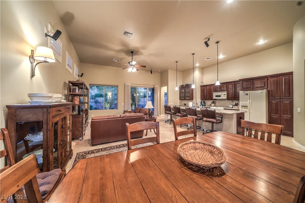 4 Emerald Dunes, Henderson, NV 89052