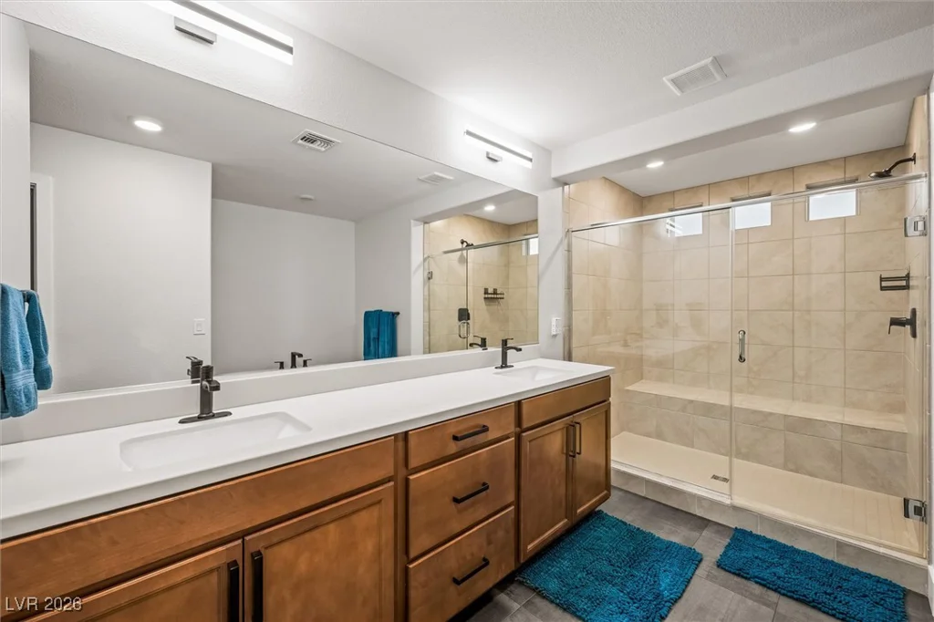 7085 Sunland Hills, Las Vegas, NV 89113