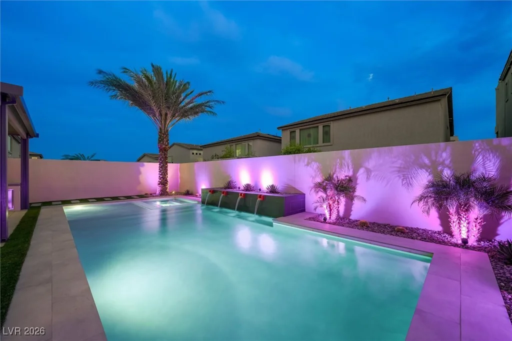 7085 Sunland Hills, Las Vegas, NV 89113