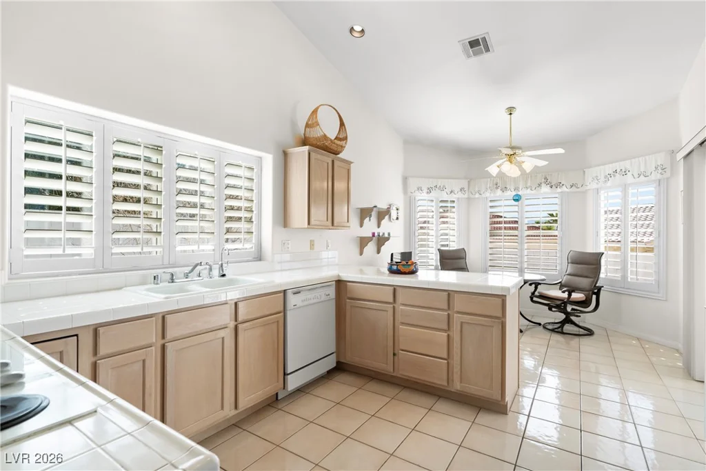 1128 Calico Ridge, Henderson, NV 89011