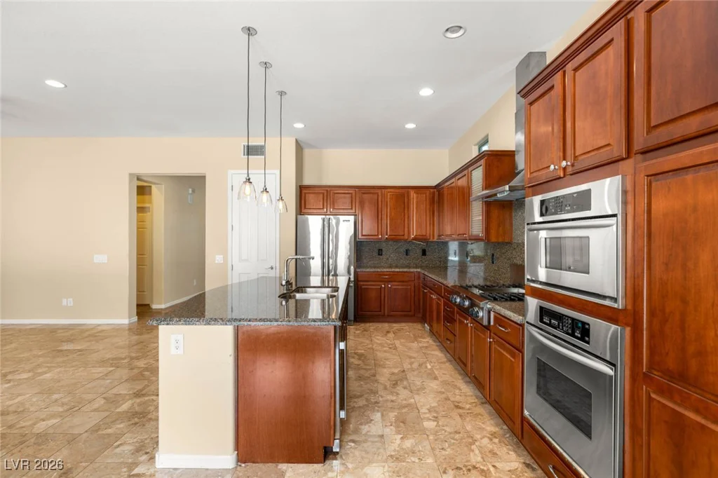 17 Morninglow, Henderson, NV 89052