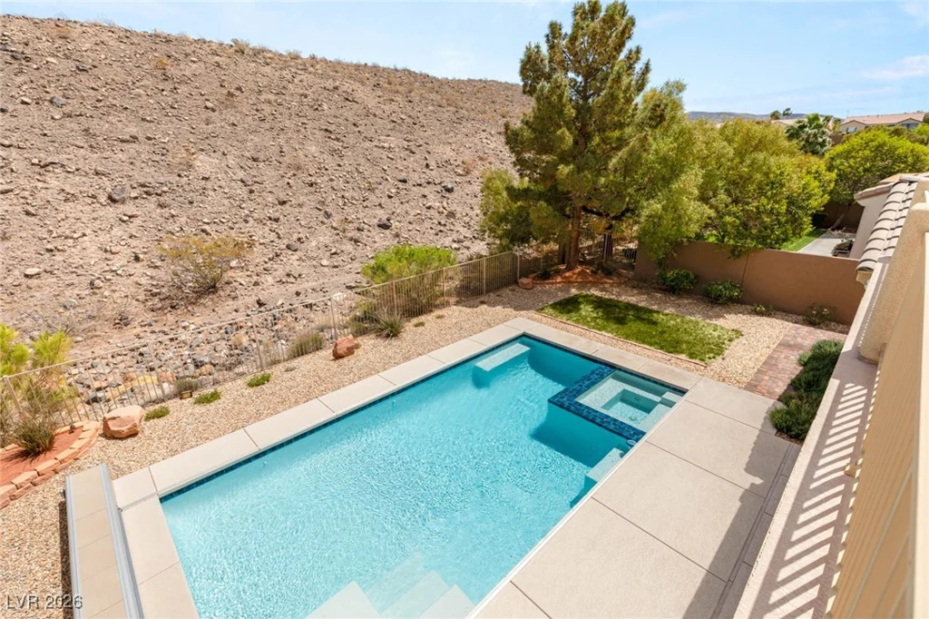 17 Morninglow, Henderson, NV 89052