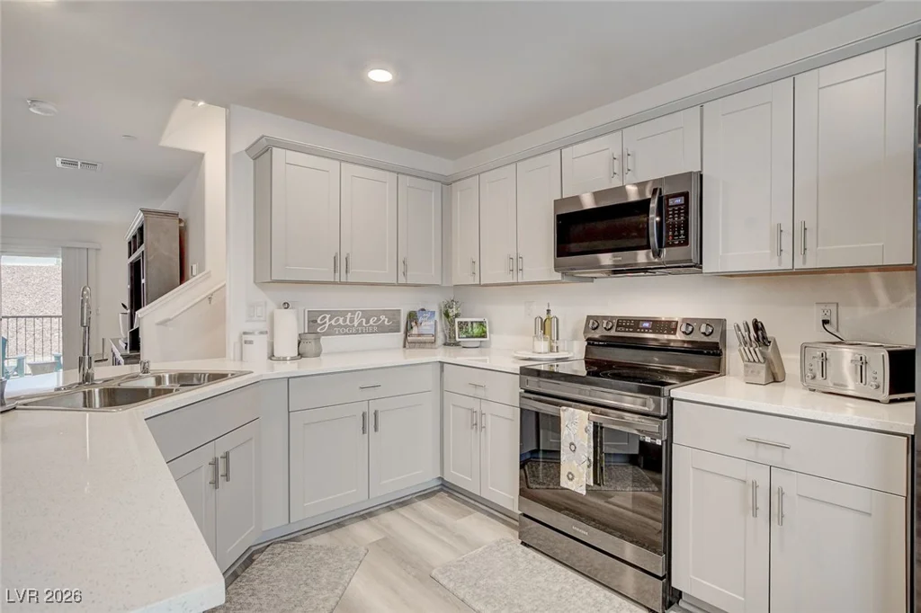 2755 Atomic Tangerine, Las Vegas, NV 89183