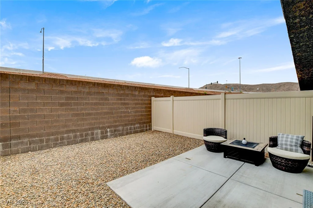 2755 Atomic Tangerine, Las Vegas, NV 89183