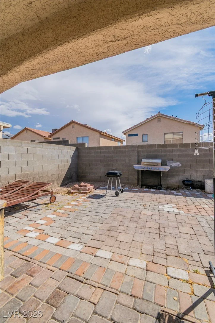 6323 Brianna Peak, Las Vegas, NV 89142