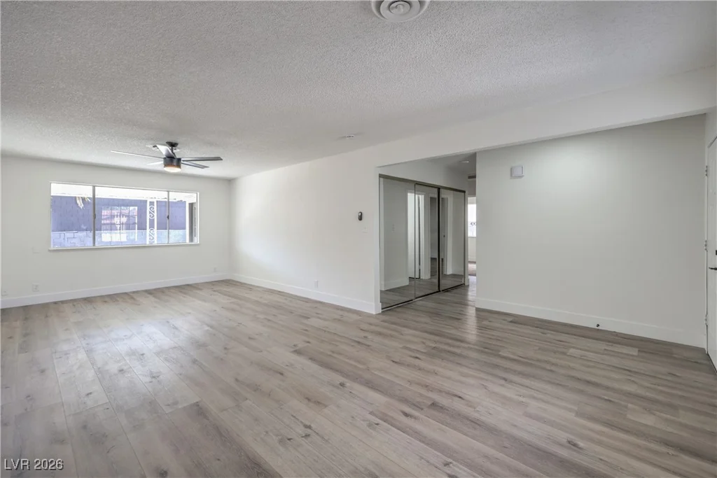 4277 Rimcrest, Las Vegas, NV 89121
