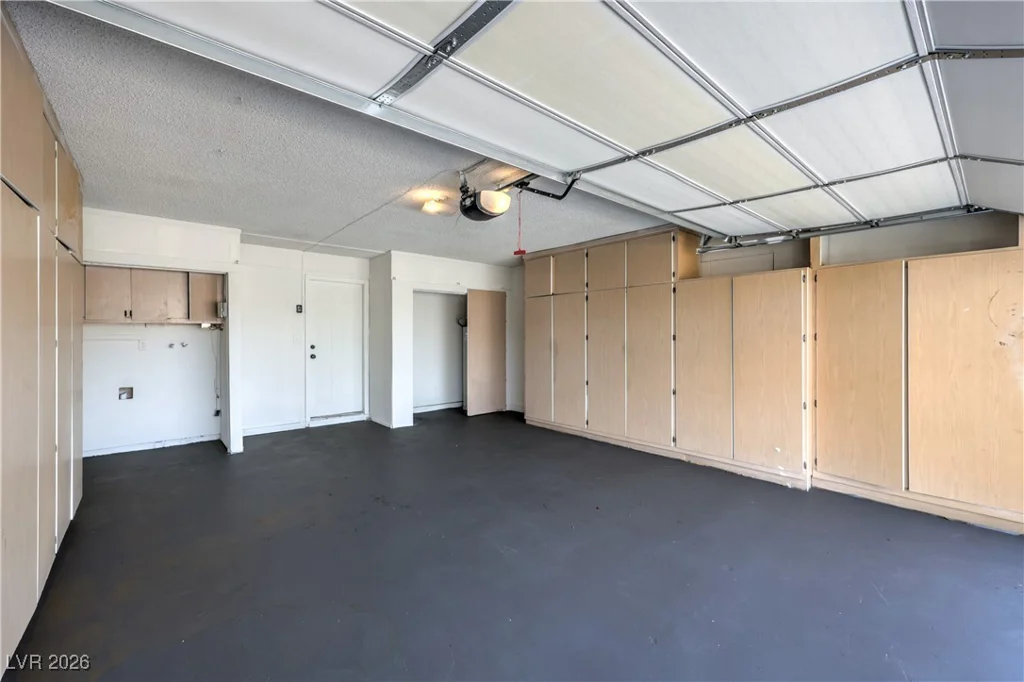 4277 Rimcrest, Las Vegas, NV 89121