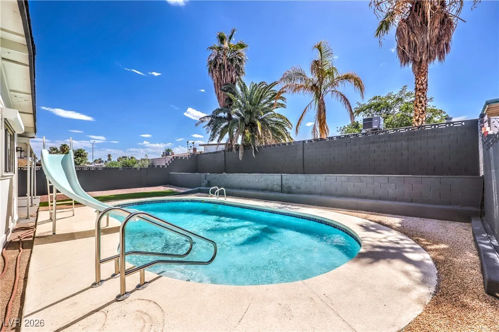 4277 Rimcrest, Las Vegas, NV 89121