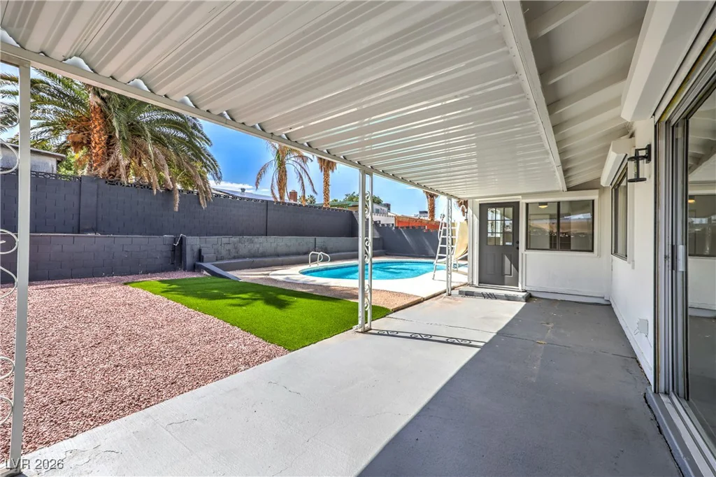 4277 Rimcrest, Las Vegas, NV 89121