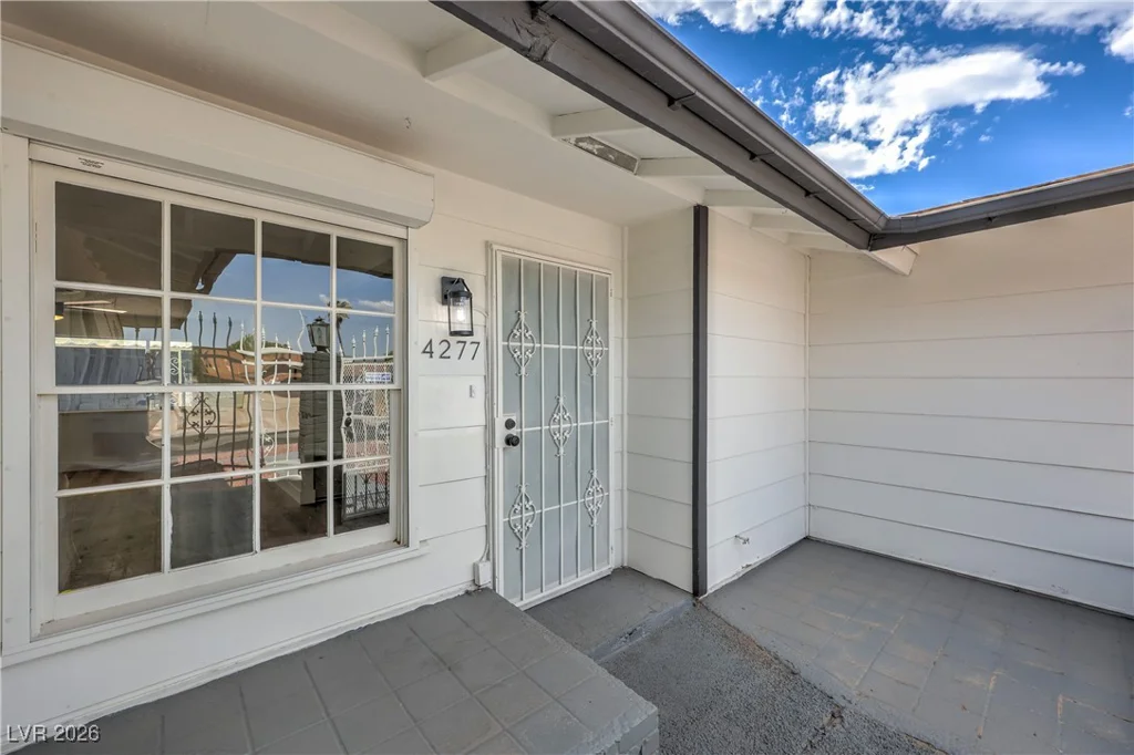 4277 Rimcrest, Las Vegas, NV 89121