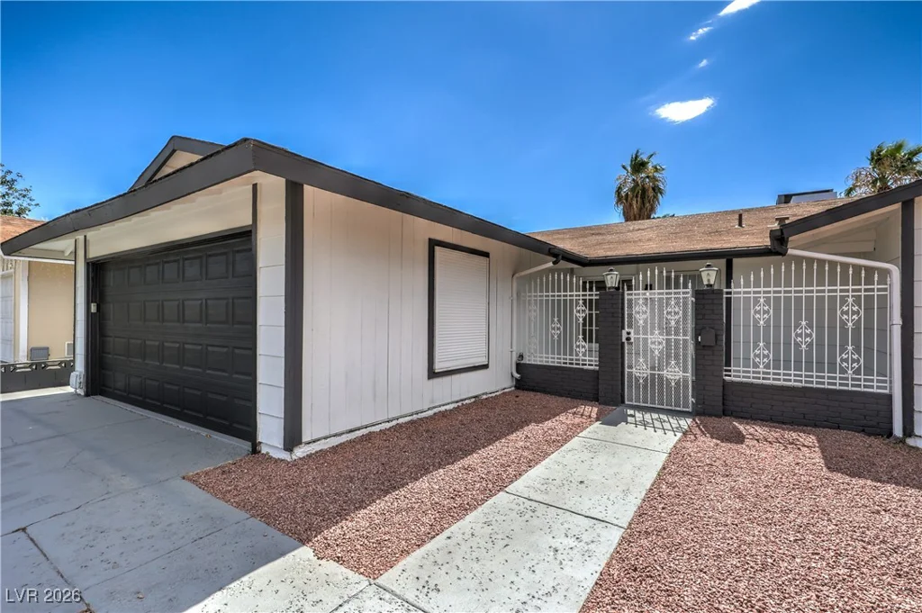 4277 Rimcrest, Las Vegas, NV 89121