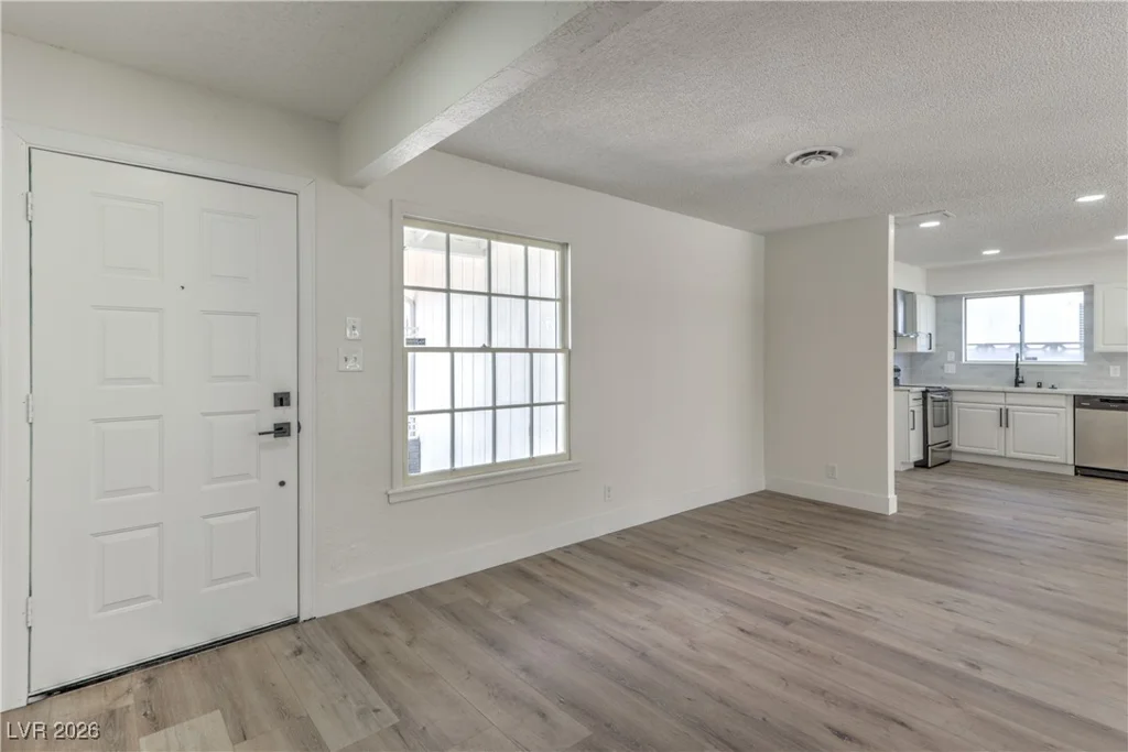 4277 Rimcrest, Las Vegas, NV 89121