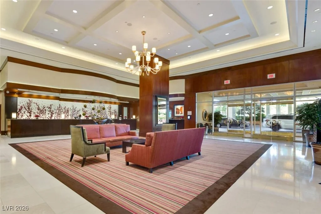 135 Harmon, Las Vegas, NV 89109