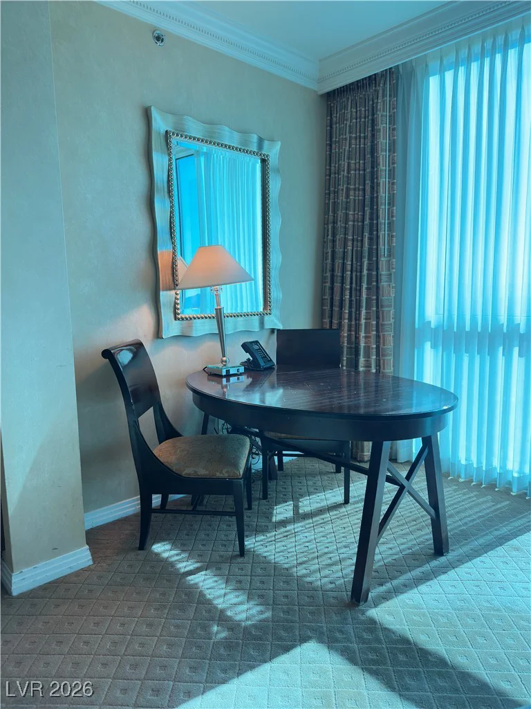 135 Harmon, Las Vegas, NV 89109