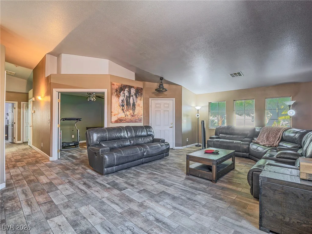87 Rattlesnake Grass, Henderson, NV 89002