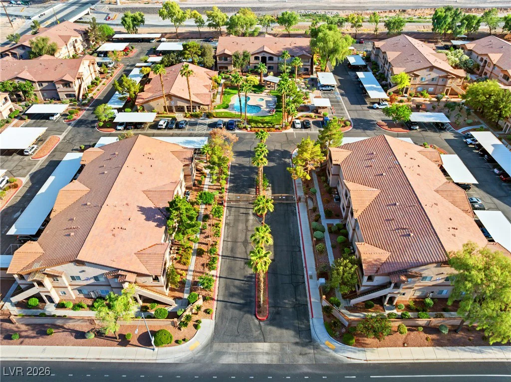 5751 Hacienda, Las Vegas, NV 89122