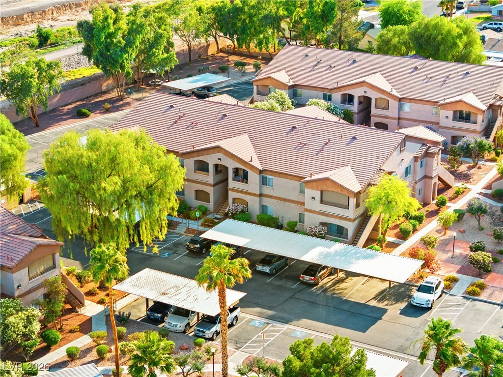 5751 Hacienda, Las Vegas, NV 89122