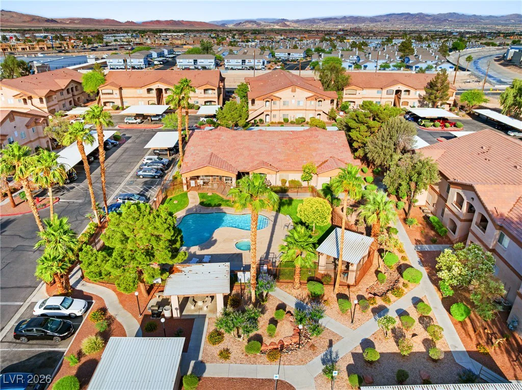 5751 Hacienda, Las Vegas, NV 89122