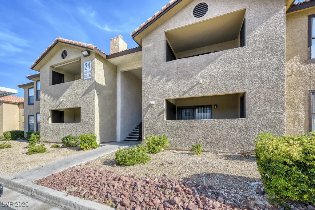 2451 Rainbow, Las Vegas, NV 89108