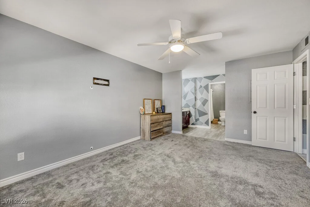2451 Rainbow, Las Vegas, NV 89108