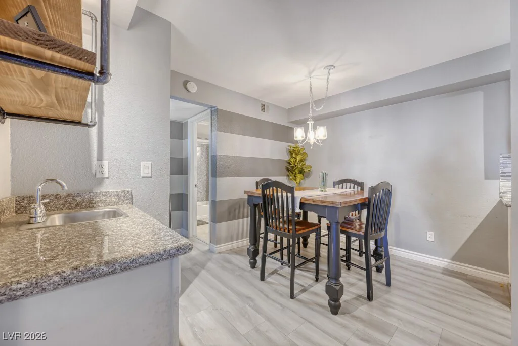 2451 Rainbow, Las Vegas, NV 89108