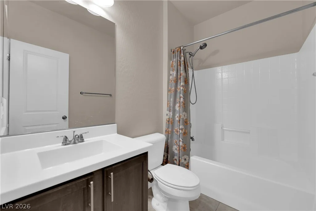 8997 Vista Pines, Las Vegas, NV 89178