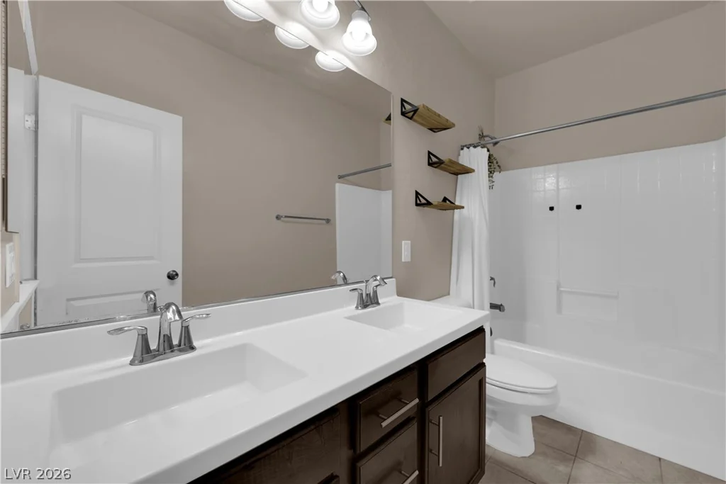 8997 Vista Pines, Las Vegas, NV 89178