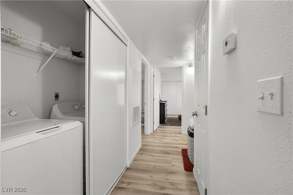 4428 Lake Mead, Las Vegas, NV 89108
