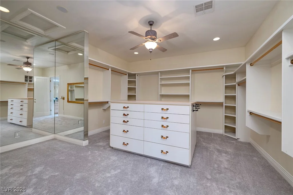 7421 Silver Palm, Las Vegas, NV 89117