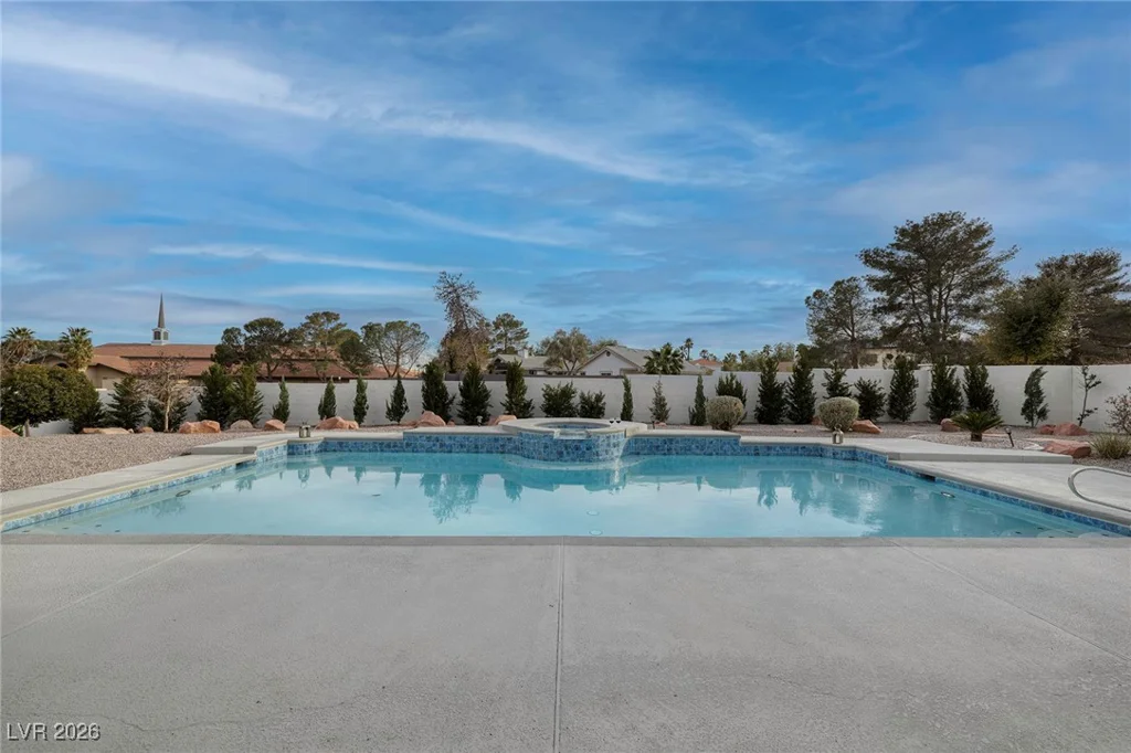 7421 Silver Palm, Las Vegas, NV 89117