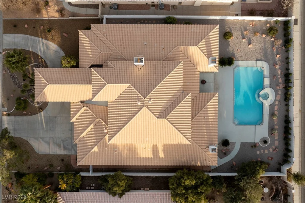 7421 Silver Palm, Las Vegas, NV 89117