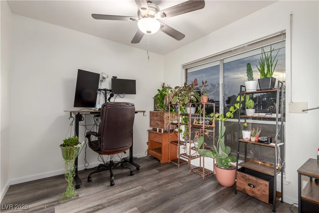2879 Geary, Las Vegas, NV 89109