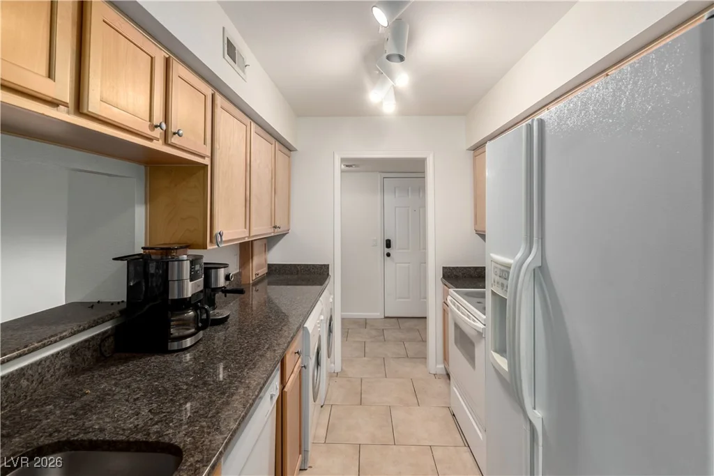 2879 Geary, Las Vegas, NV 89109