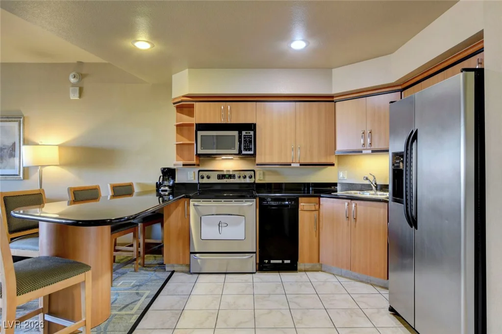211 Flamingo, Las Vegas, NV 89169