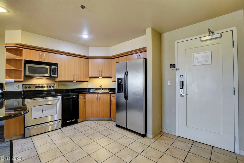 211 Flamingo, Las Vegas, NV 89169