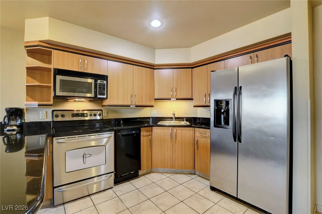 211 Flamingo, Las Vegas, NV 89169