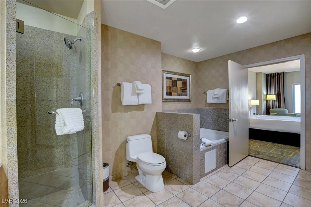 211 Flamingo, Las Vegas, NV 89169