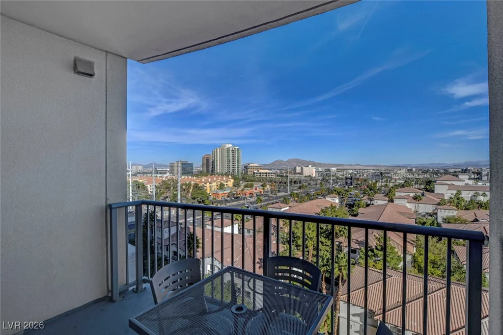 211 Flamingo, Las Vegas, NV 89169