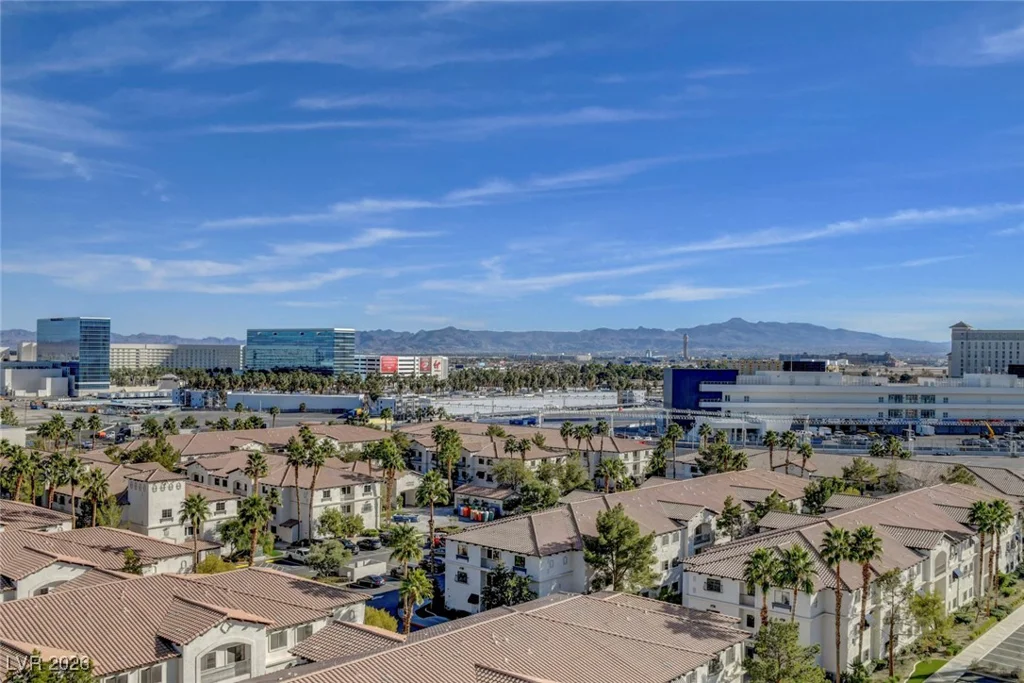 211 Flamingo, Las Vegas, NV 89169